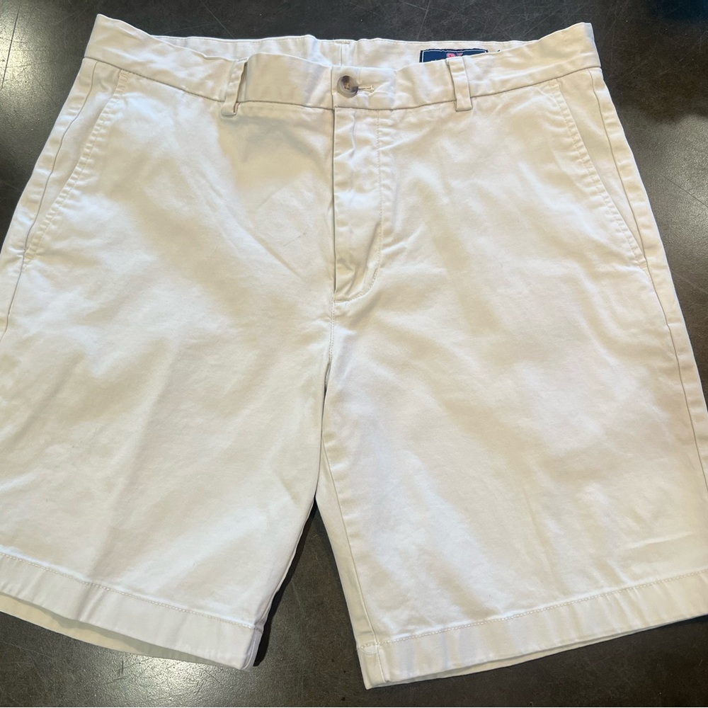 Vineyard Vines Men's Breaker Shorts sz 34